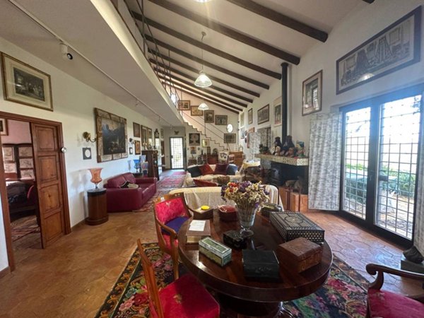 casa indipendente in vendita a Cefalù