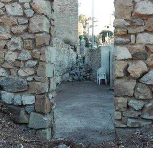 locale commerciale in vendita a Cefalù