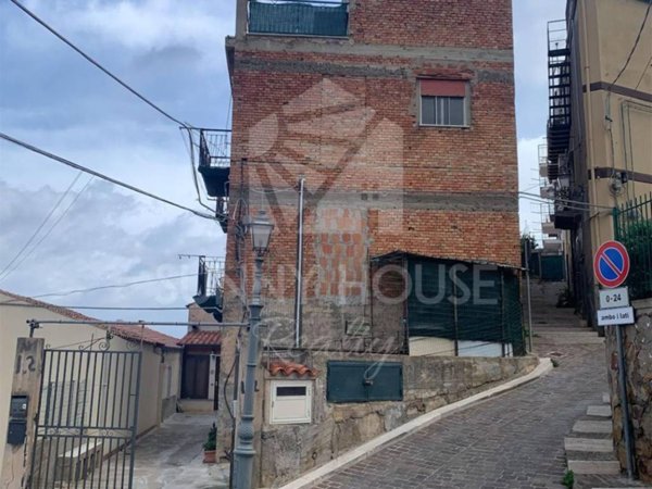 appartamento in vendita a Cefalù in zona Sant'Ambrogio