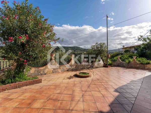 casa indipendente in vendita a Cefalù