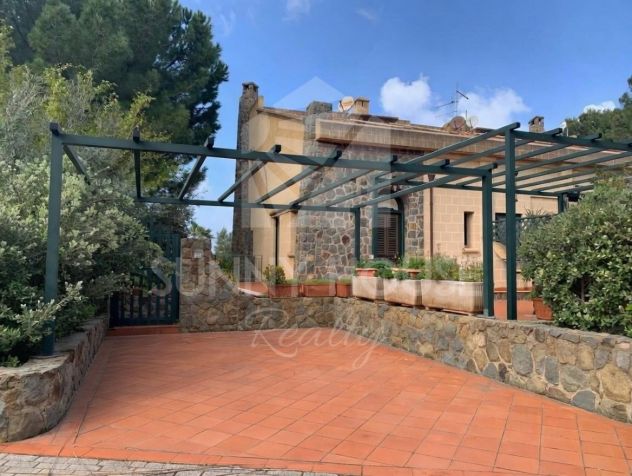 casa indipendente in vendita a Cefalù