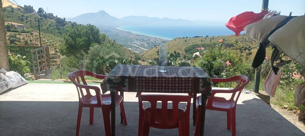 casa indipendente in vendita a Cefalù