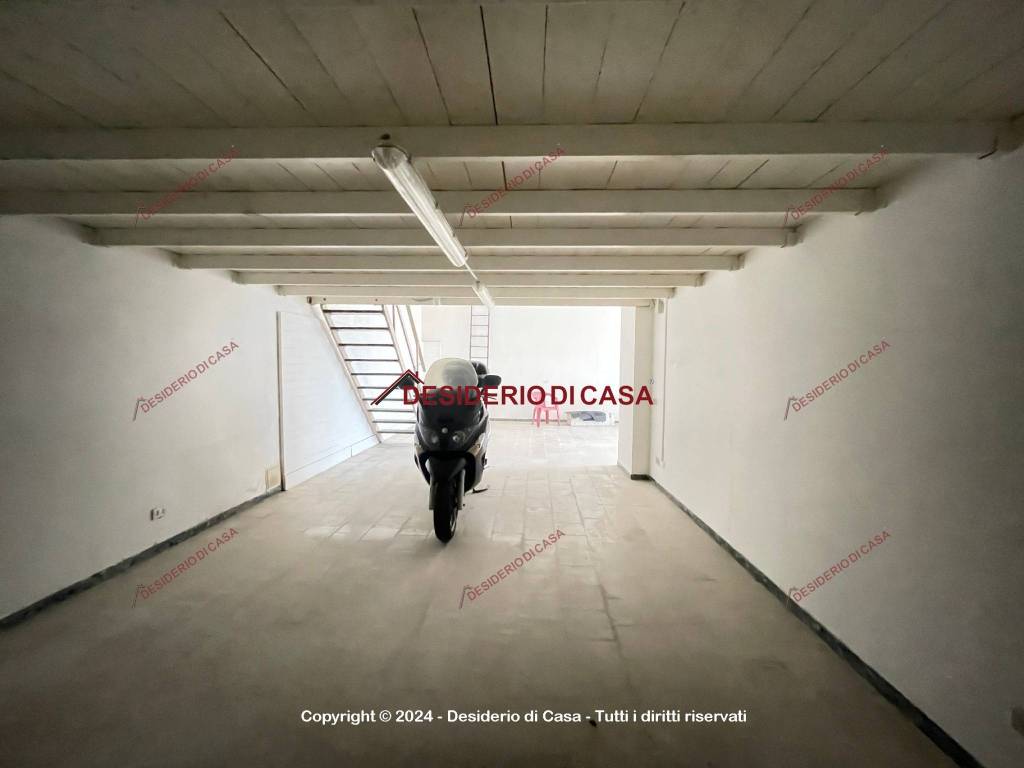 negozio in vendita a Cefalù