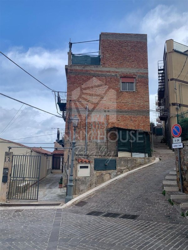appartamento in vendita a Cefalù in zona Sant'Ambrogio