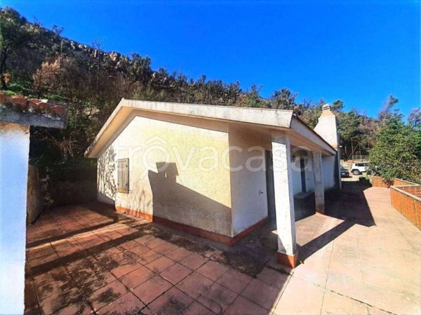 casa indipendente in vendita a Cefalù