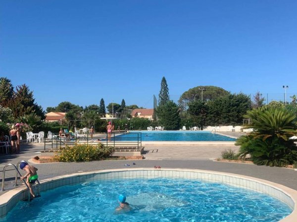 casa indipendente in vendita a Cefalù