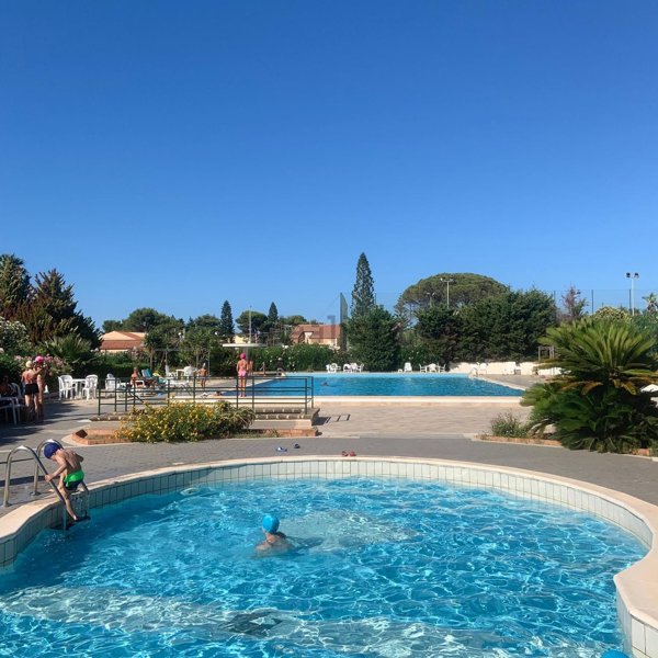 casa indipendente in vendita a Cefalù