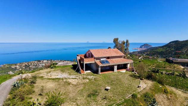 casa indipendente in vendita a Cefalù