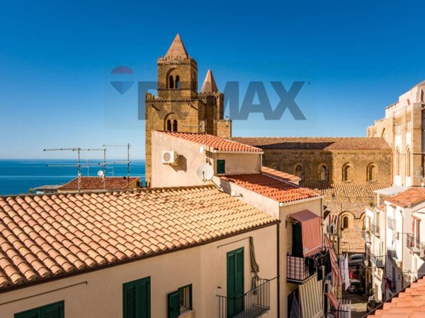 casa indipendente in vendita a Cefalù