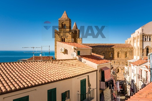casa indipendente in vendita a Cefalù