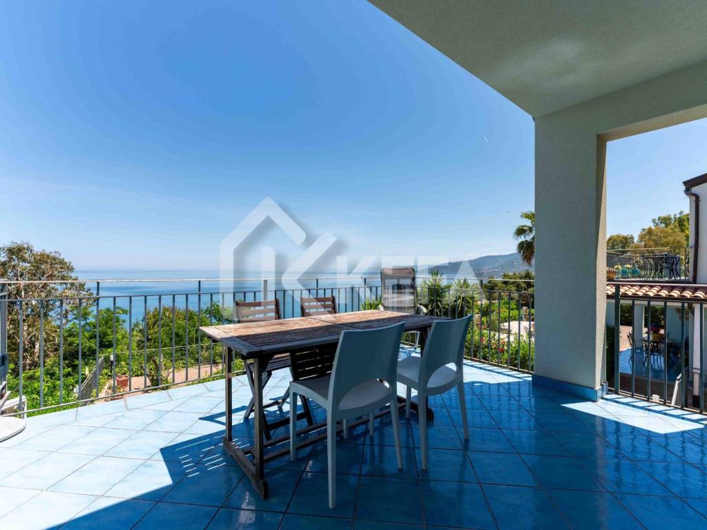 appartamento in vendita a Cefalù in zona Sant'Ambrogio