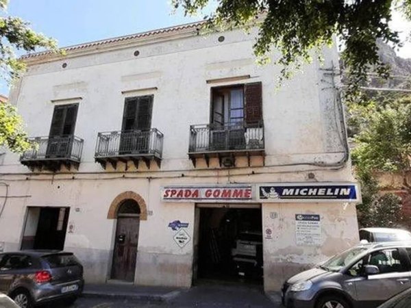 negozio in vendita a Cefalù