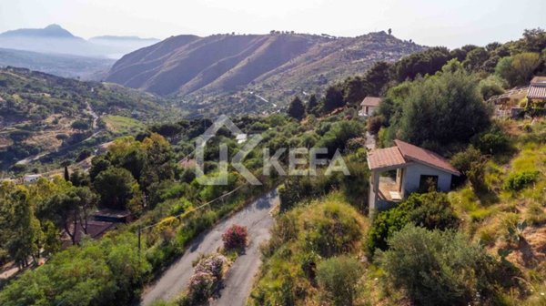 terreno agricolo in vendita a Cefalù in zona Gibilmanna