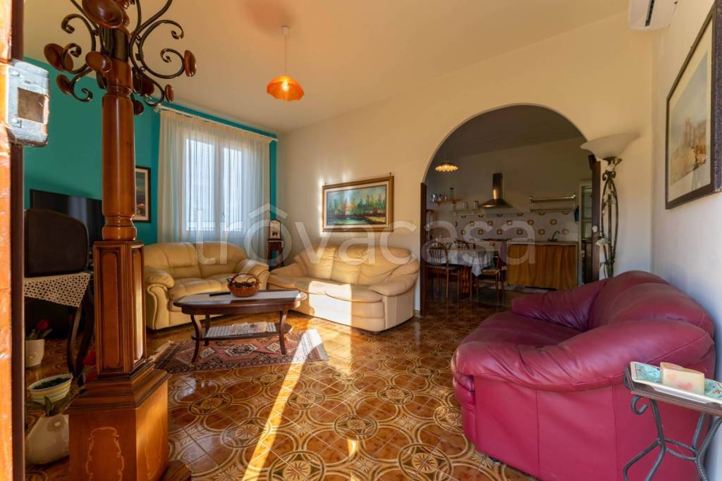 casa indipendente in vendita a Cefalù