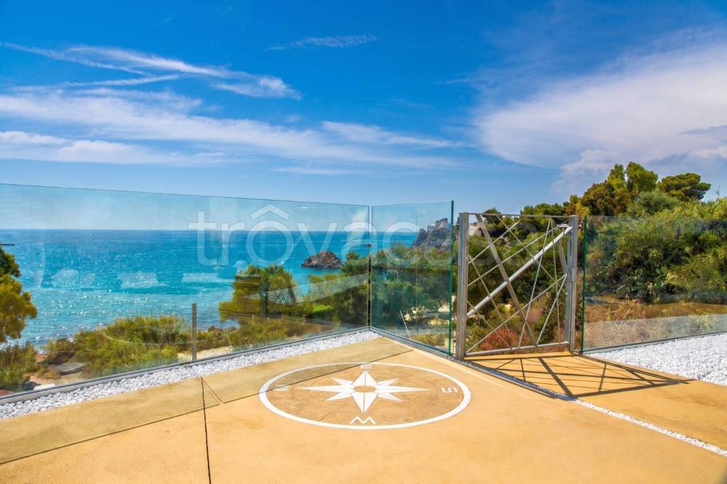 casa indipendente in vendita a Cefalù