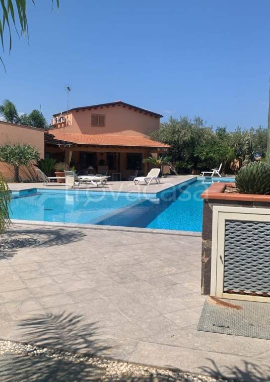 casa indipendente in vendita a Cefalù