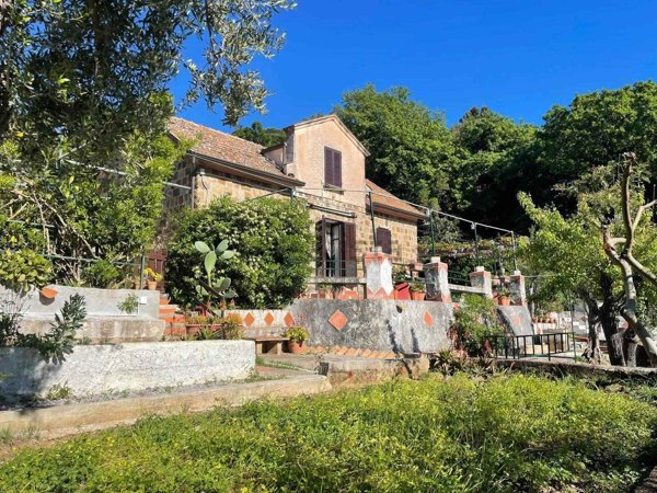 appartamento in vendita a Cefalù in zona Gibilmanna