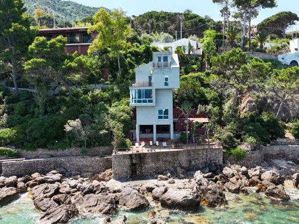 casa indipendente in vendita a Cefalù