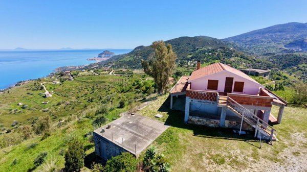 casa indipendente in vendita a Cefalù in zona Gibilmanna