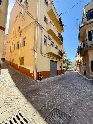appartamento in vendita a Cefalù in zona Sant'Ambrogio