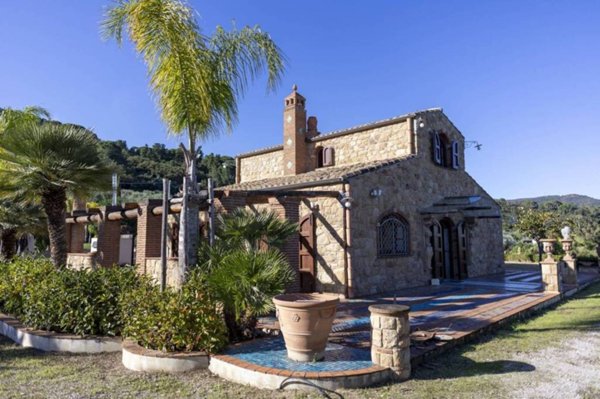 casa indipendente in vendita a Cefalù in zona Gibilmanna