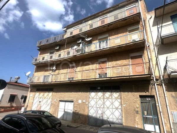 locale commerciale in vendita a Cerda