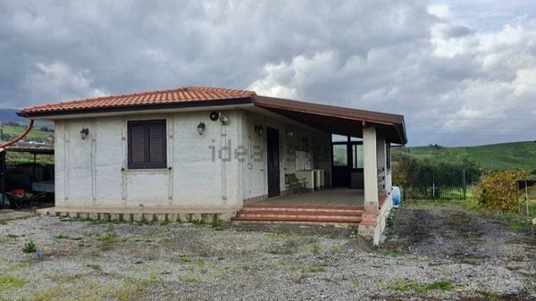 casa indipendente in vendita a Cerda