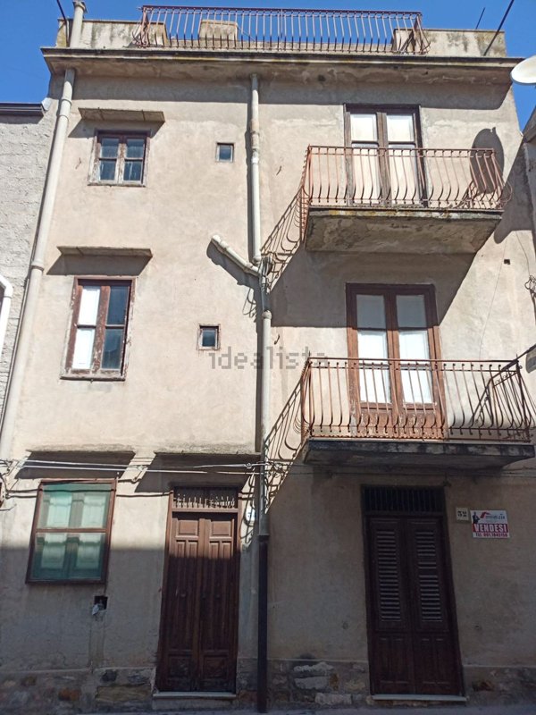 pentavano in vendita a Cerda