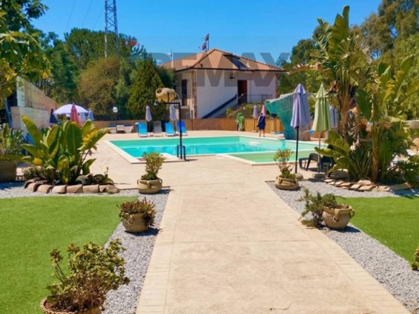 negozio in vendita a Cerda in zona Fontanarossa