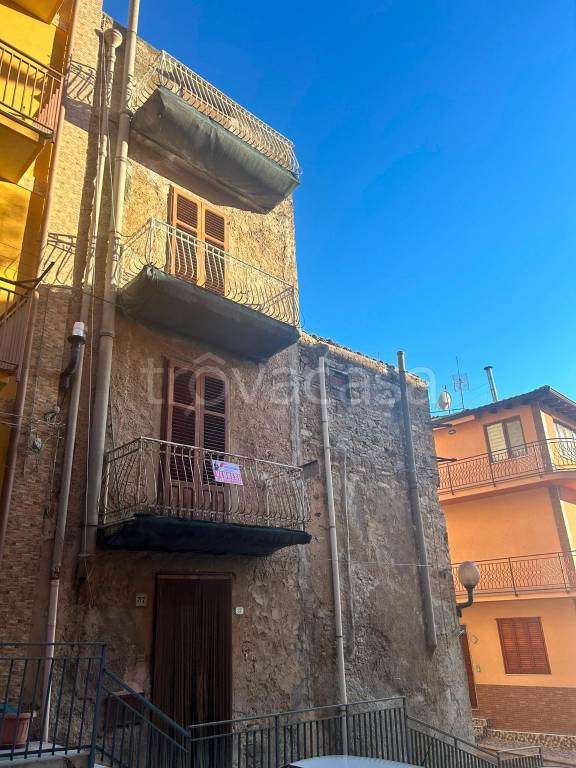 casa indipendente in vendita a Cerda