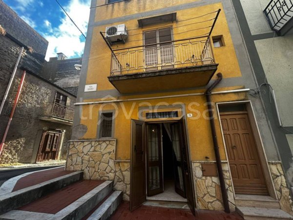 casa indipendente in vendita a Cerda