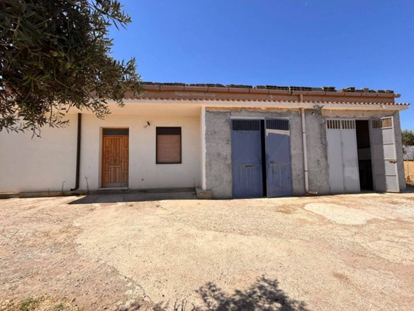 casa indipendente in vendita a Cerda