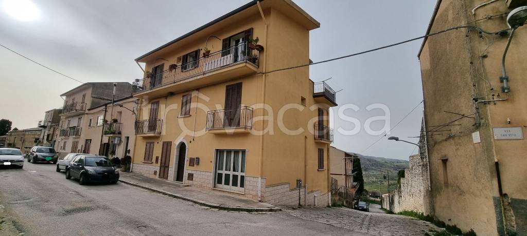 appartamento in vendita a Chiusa Sclafani