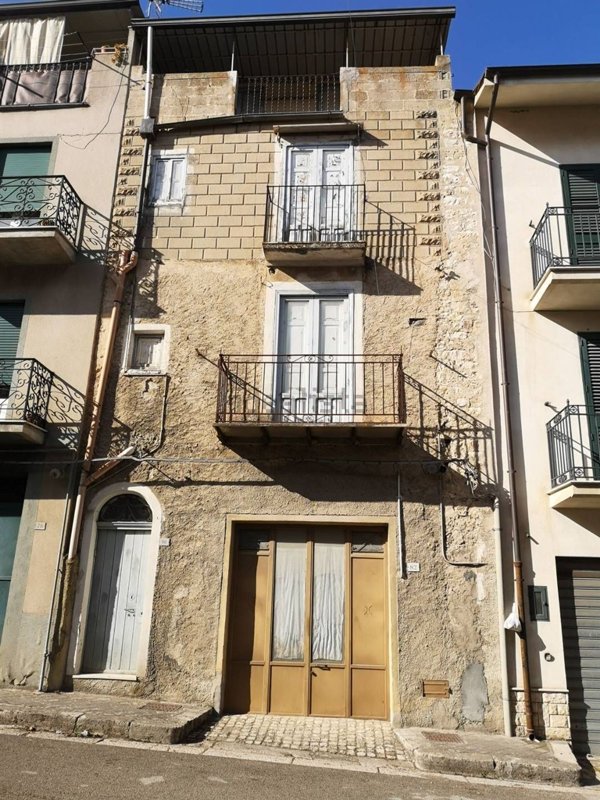 quadrivano in vendita a Chiusa Sclafani