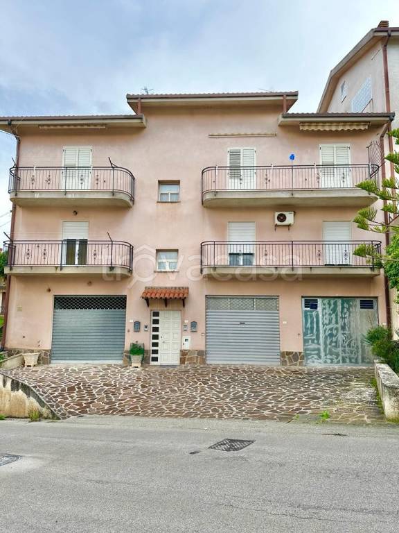 appartamento in vendita a Chiusa Sclafani
