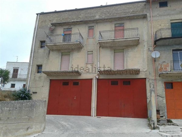 casa indipendente in vendita a Chiusa Sclafani