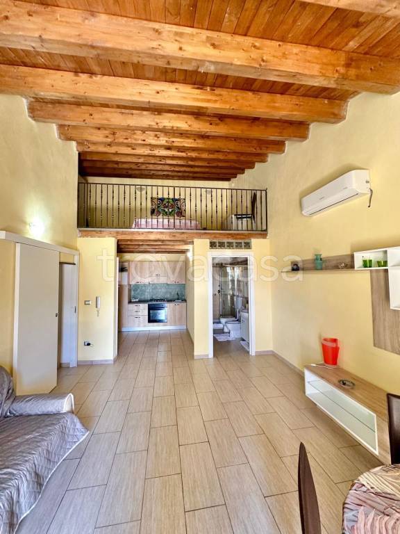 casa indipendente in vendita a Chiusa Sclafani