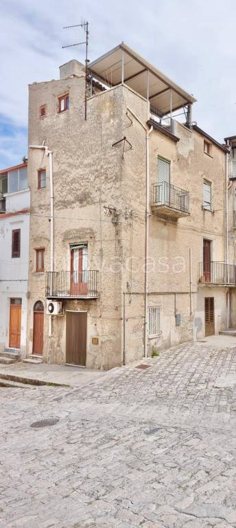 casa indipendente in vendita a Chiusa Sclafani