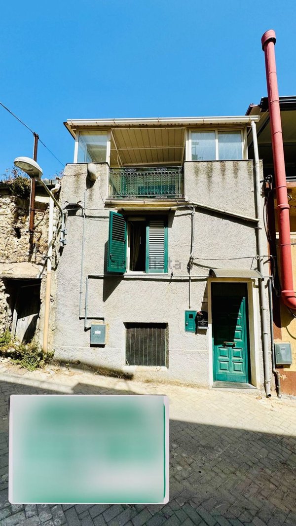 casa semindipendente in vendita a Chiusa Sclafani