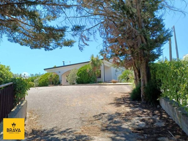 casa indipendente in vendita a Ciminna