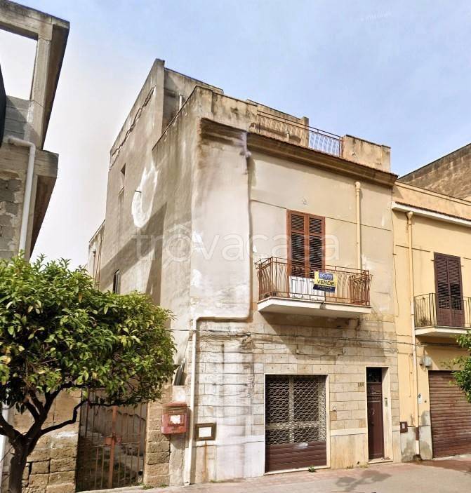 casa indipendente in vendita a Cinisi
