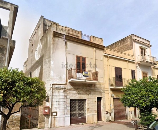 casa indipendente in vendita a Cinisi