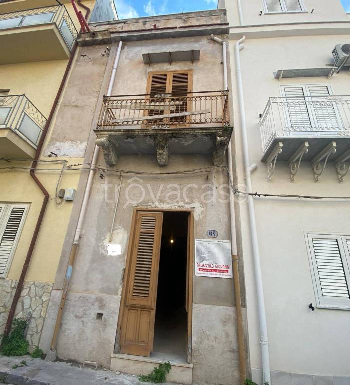 casa indipendente in vendita a Cinisi