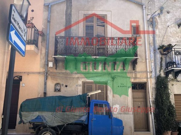 casa indipendente in vendita a Cinisi