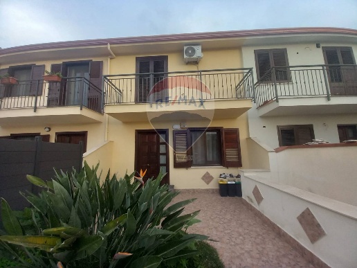 casa indipendente in vendita a Cinisi