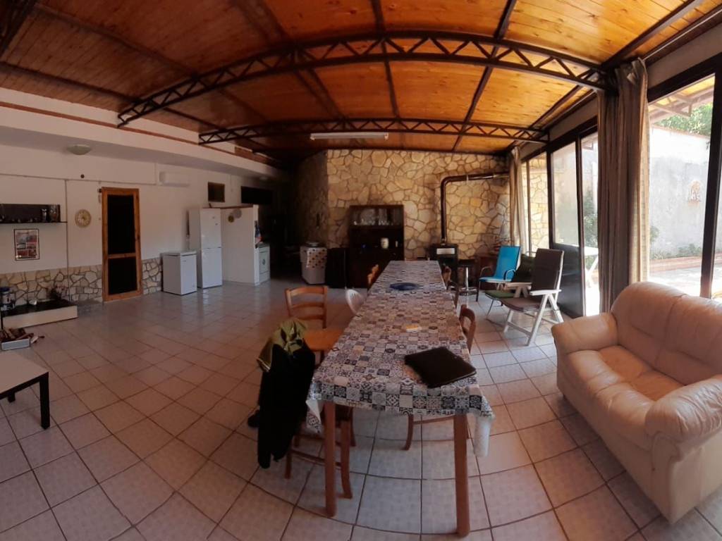 casa indipendente in vendita a Cinisi