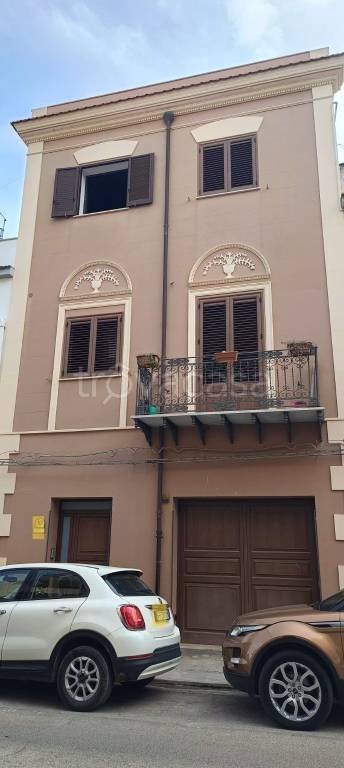 casa indipendente in vendita a Cinisi
