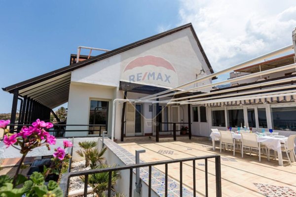 casa indipendente in vendita a Cinisi