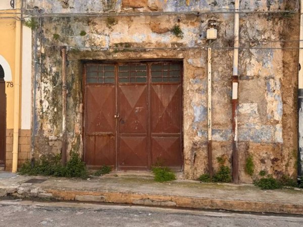 casa indipendente in vendita a Cinisi