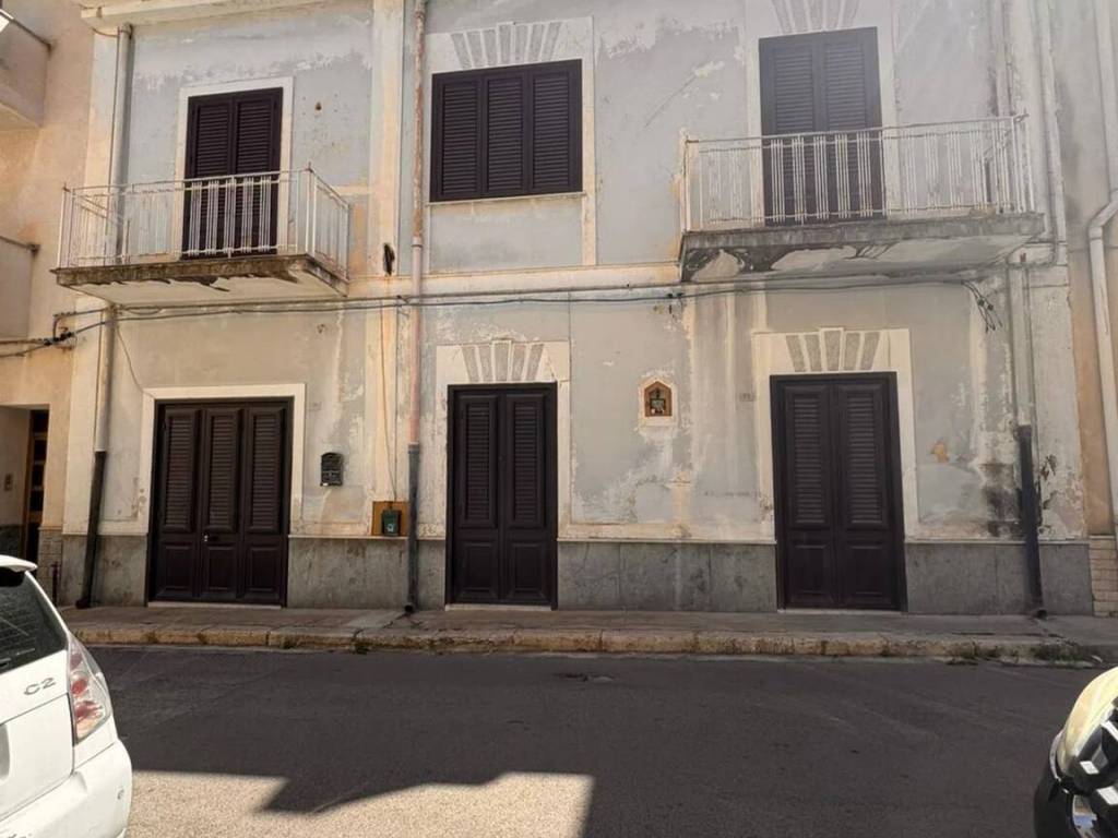 casa indipendente in vendita a Cinisi